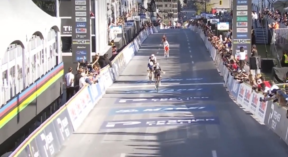 Ciclismo: argento di Matilde Rossignoli ai Mondiali tra le juniores. Vince Neira