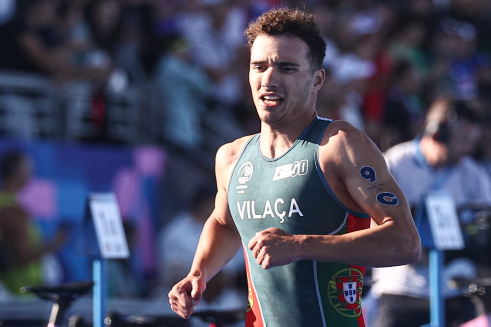 Triathlon: Vasco Vilaça è il nuovo campione del mondo, ma a Pontevedra vince Matthew Hauser