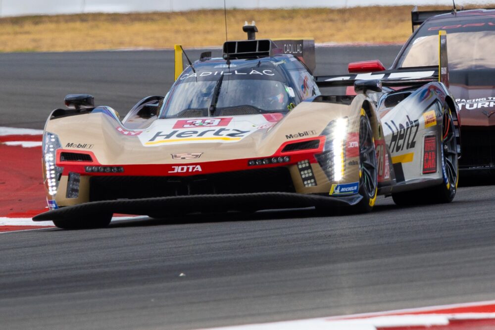 WEC, Cadillac leader dopo metà gara in Texas. Ferrari in lotta