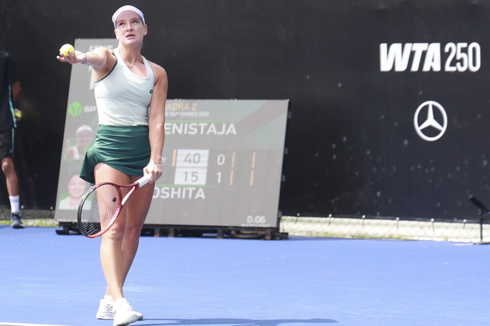 WTA San Paolo 2026, programma dimezzato per la pioggia: avanza Darja Semenistaja, fuori Lucrezia Stefanini