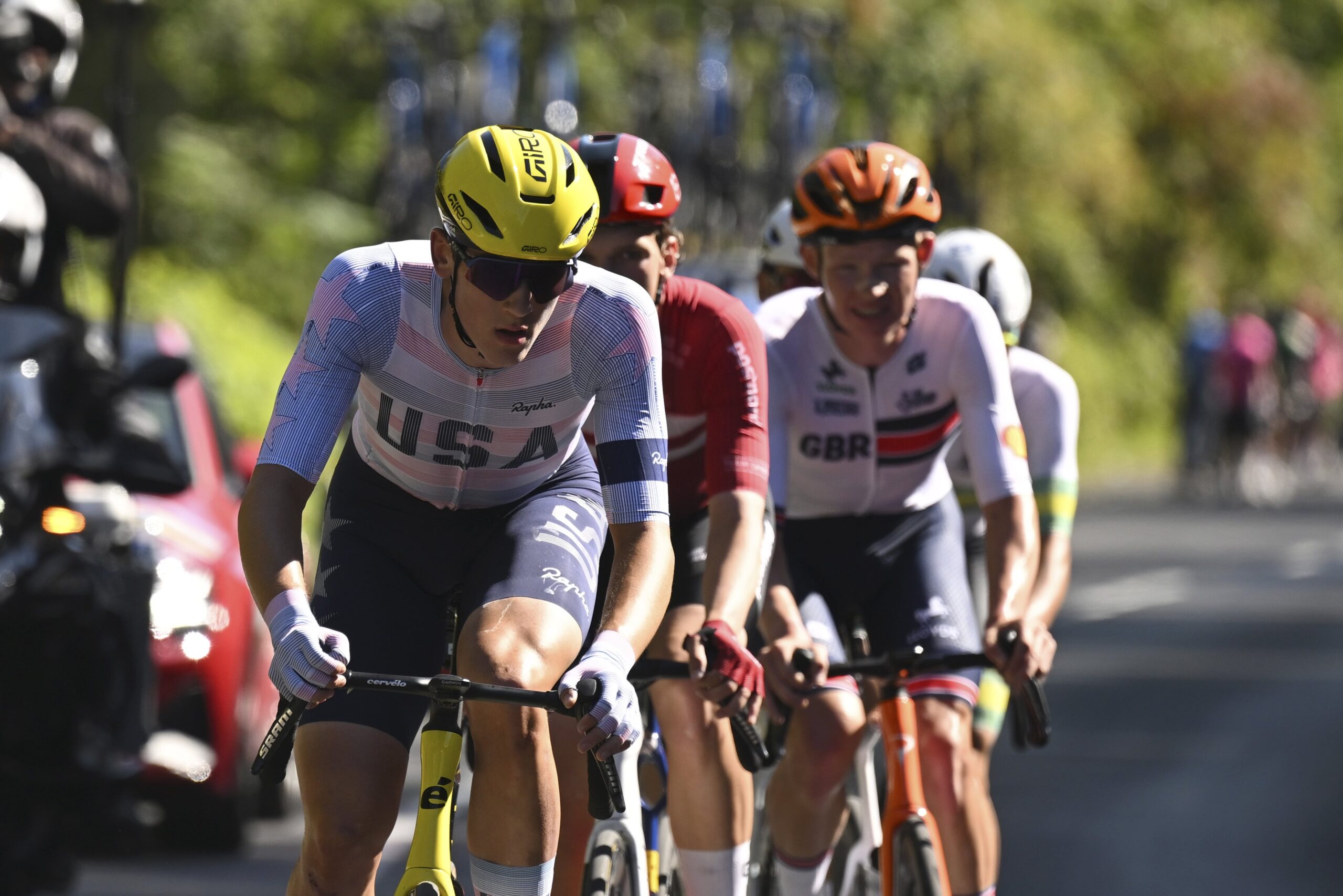 Ashlin Barry si fa un gran regalo di compleanno, trionfo in solitaria tra gli under 23 ai Mondiali. Sesto Scalco