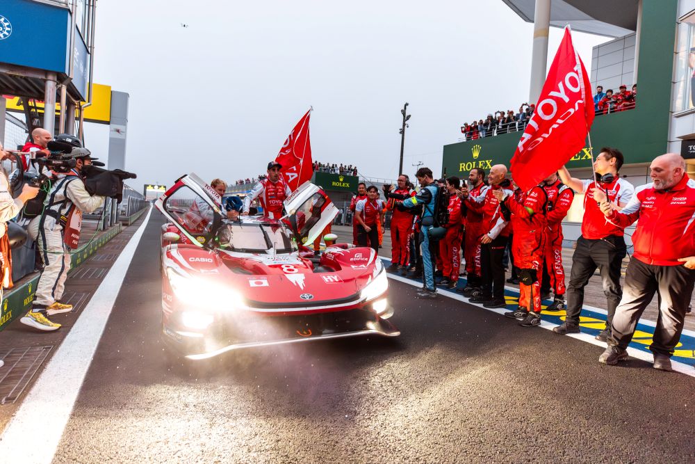 WEC, Toyota sbanca al Fuji con una strategia perfetta