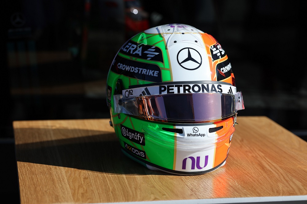 Kimi Antonelli, casco speciale a Monza: l’omaggio a Valentino Rossi e all’Italia