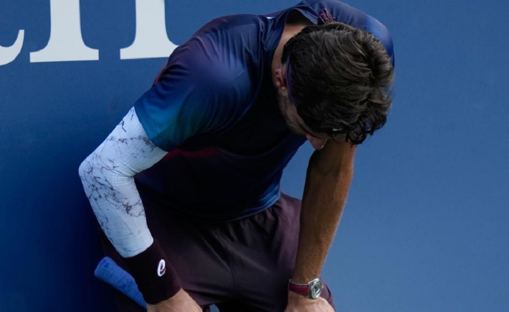 Malori, caldo e calendario: il tennis sta chiedendo troppo ai suoi campioni