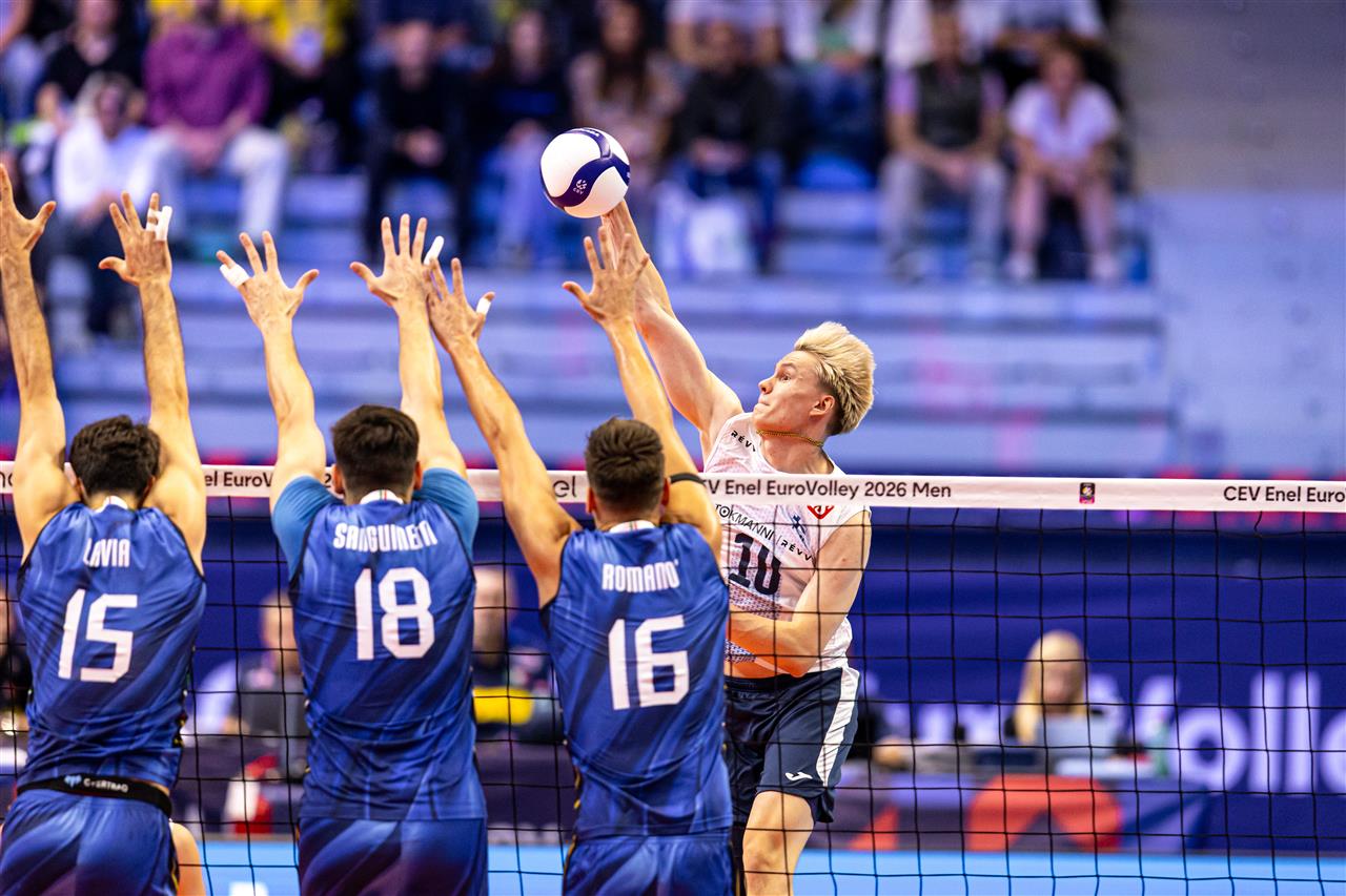 Volley, semifinali europee senza azzurri ad Assago: Finlandia-Francia e la super sfida Polonia-Slovenia