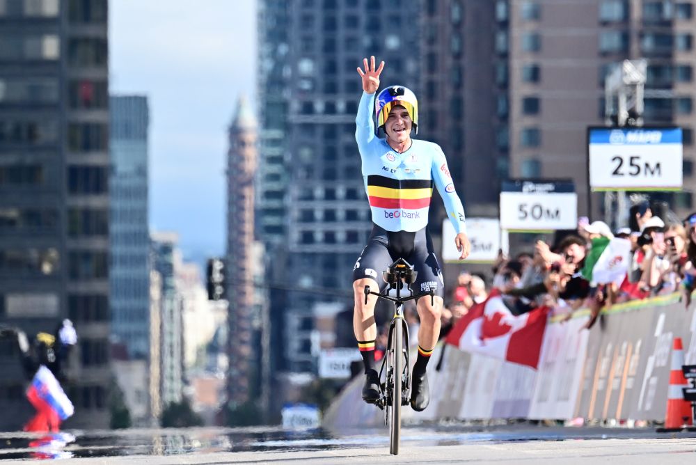 Oggi niente gare ai Mondiali di ciclismo 2026: il calendario e gli orari delle prove in linea