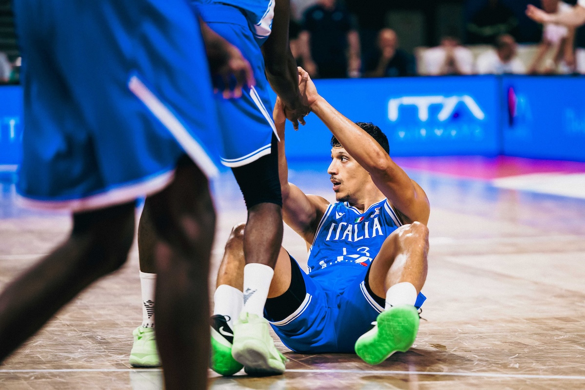 Basket: l’Italia riparte da zero dopo i due ko con Bosnia e Serbia