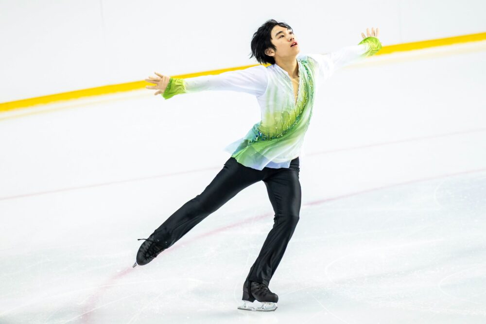 Pattinaggio artistico: Takahashi e Wang primi con margine nello short al Grand Prix Junior di Batumi