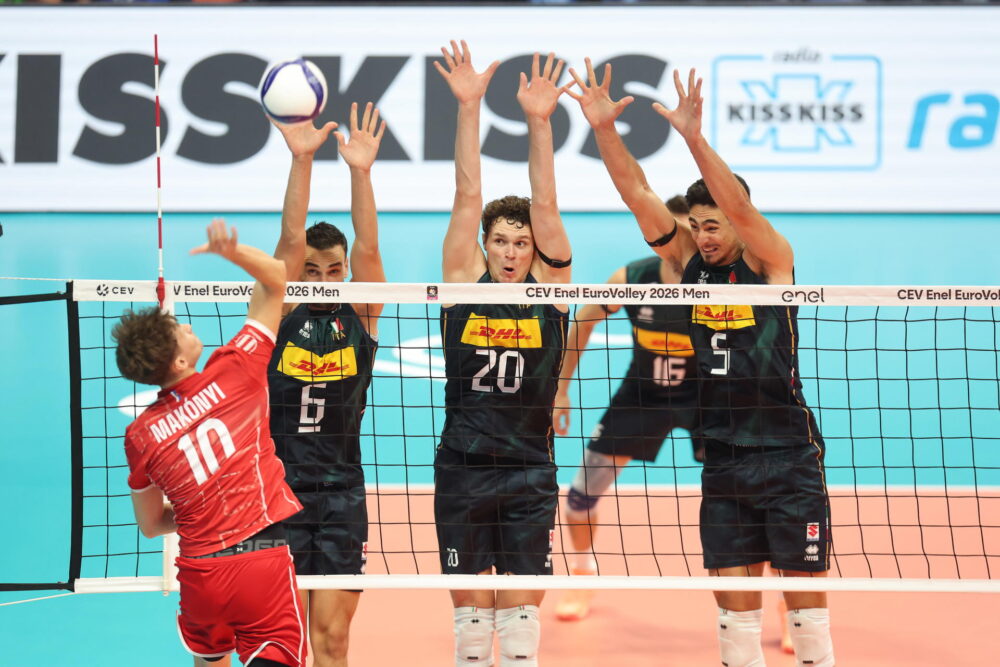 L’Italia firma il tris agli Europei di volley e resta in testa: la nuova classifica del girone. Ora i big match