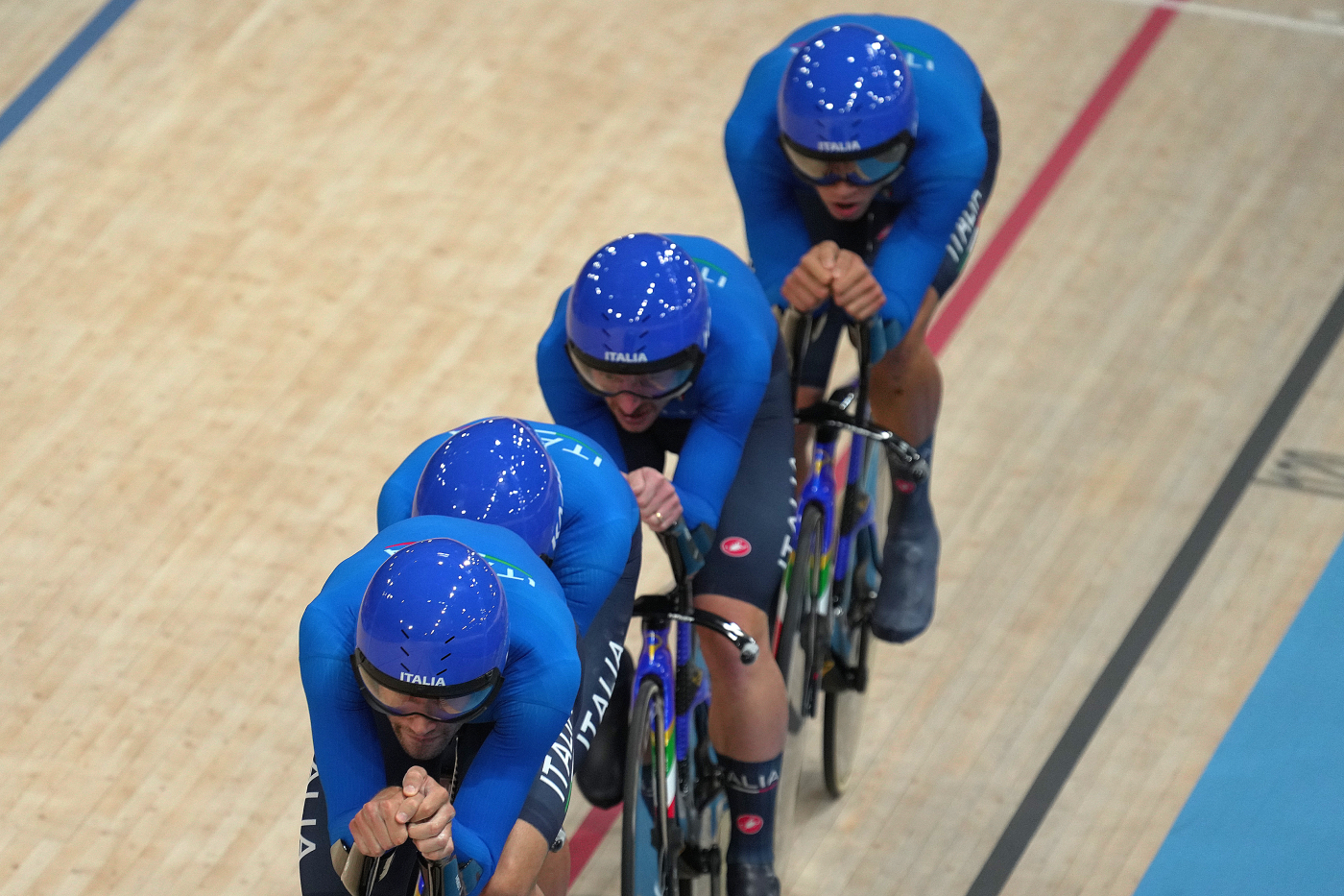 Ciclismo su pista, l’Italia di Ganna e Milan è d’argento. Poker d’oro per una inavvicinabile Danimarca