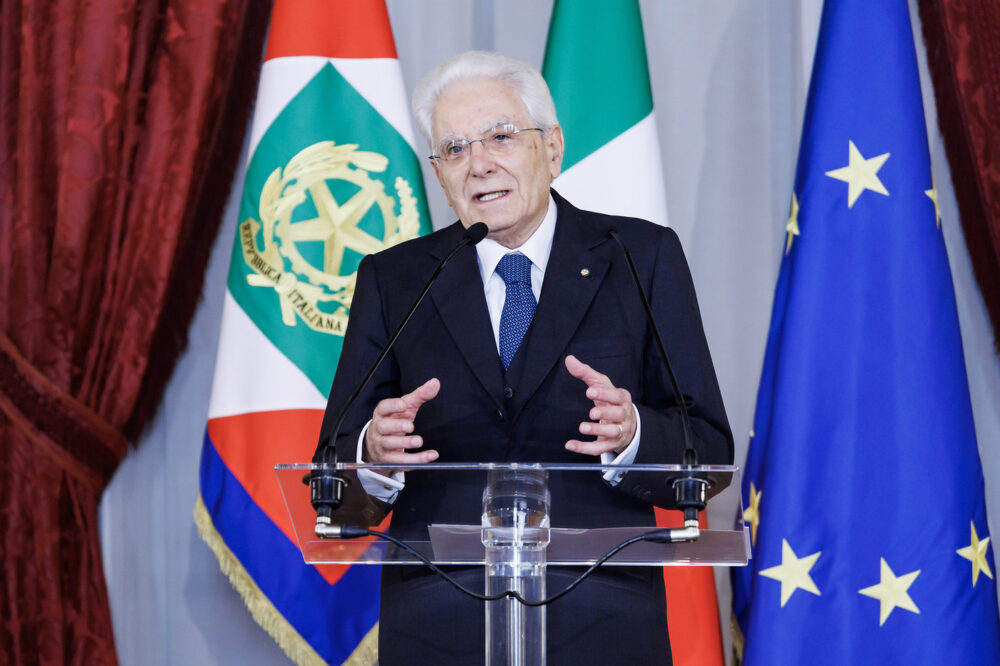 Basket: Sergio Mattarella presente in tribuna per Italia-Turchia a Roma