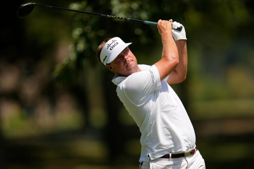 Mitchell e Bridgeman guidano a metà Baycurrent Classic a Yokohama