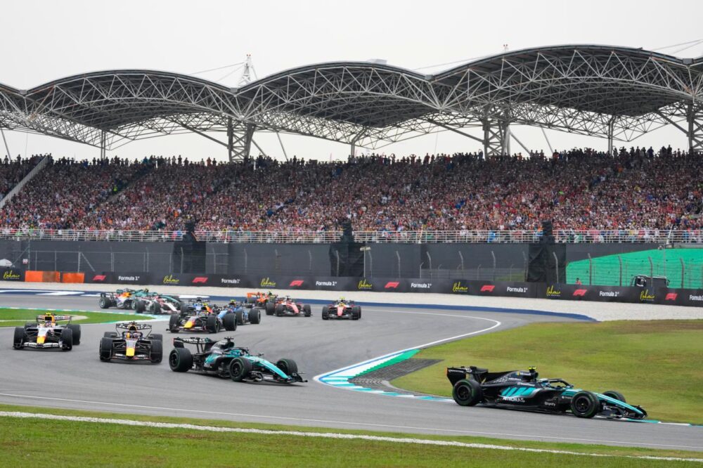 F1, pagelle GP Bahrain 2026: Verstappen non sbaglia, Antonelli massimizza, Hamilton una tigre