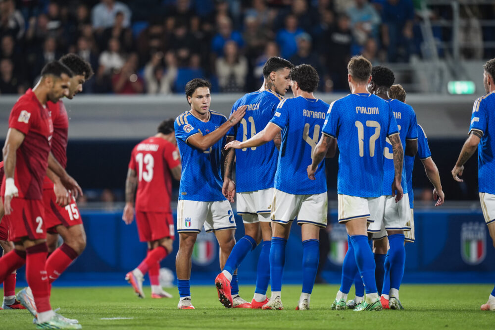 Calcio, l’Italia rifila un tris alla Turchia e sogna la qualificazione in Nations League