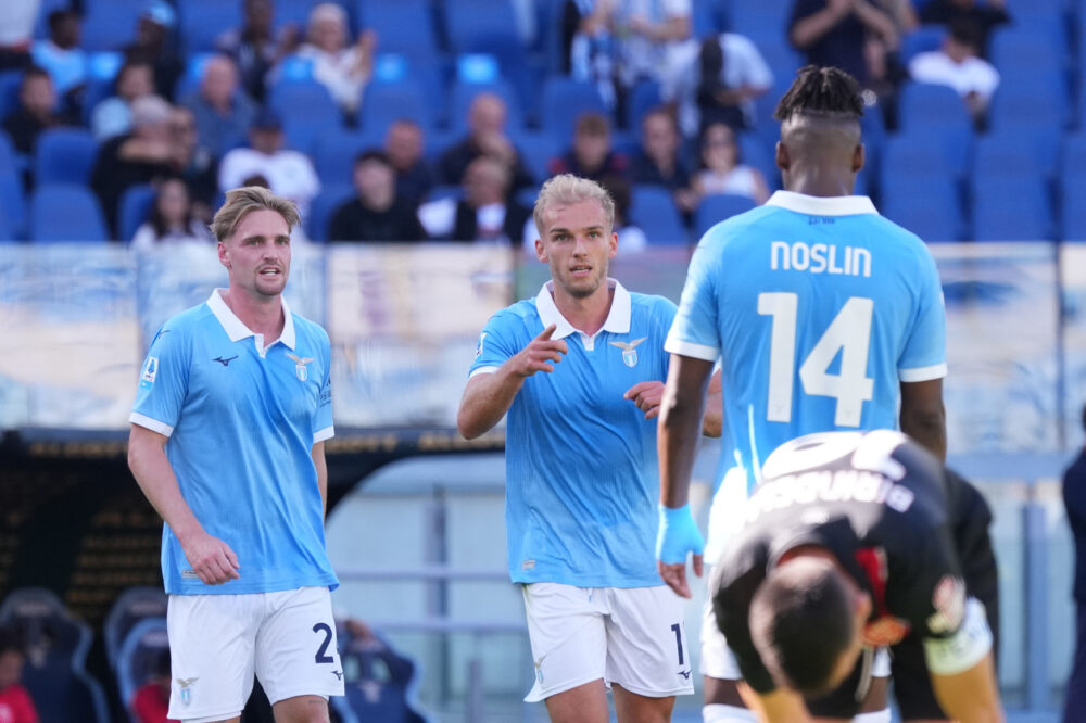 Calcio, tris della Lazio nel sesto turno di Serie A. Frenano Juventus, Roma e Milan