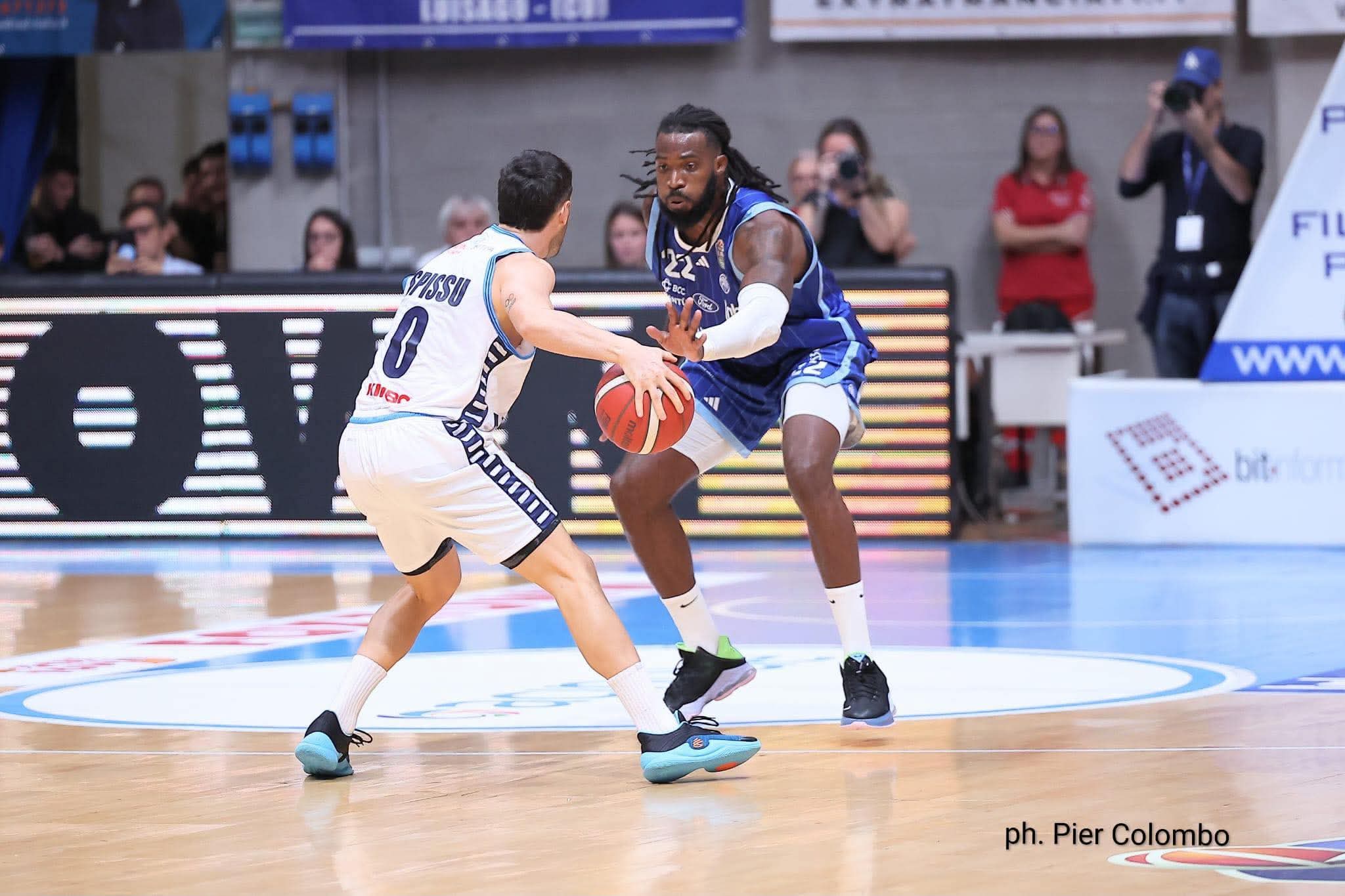 Basket, successi casalinghi per Olimpia Milano e Tortona in Serie A. Napoli corsara a Cantù