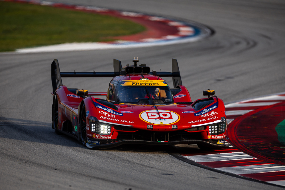 WEC, Fuoco porta la Ferrari n. 50 in vetta nella FP3 di Barcellona
