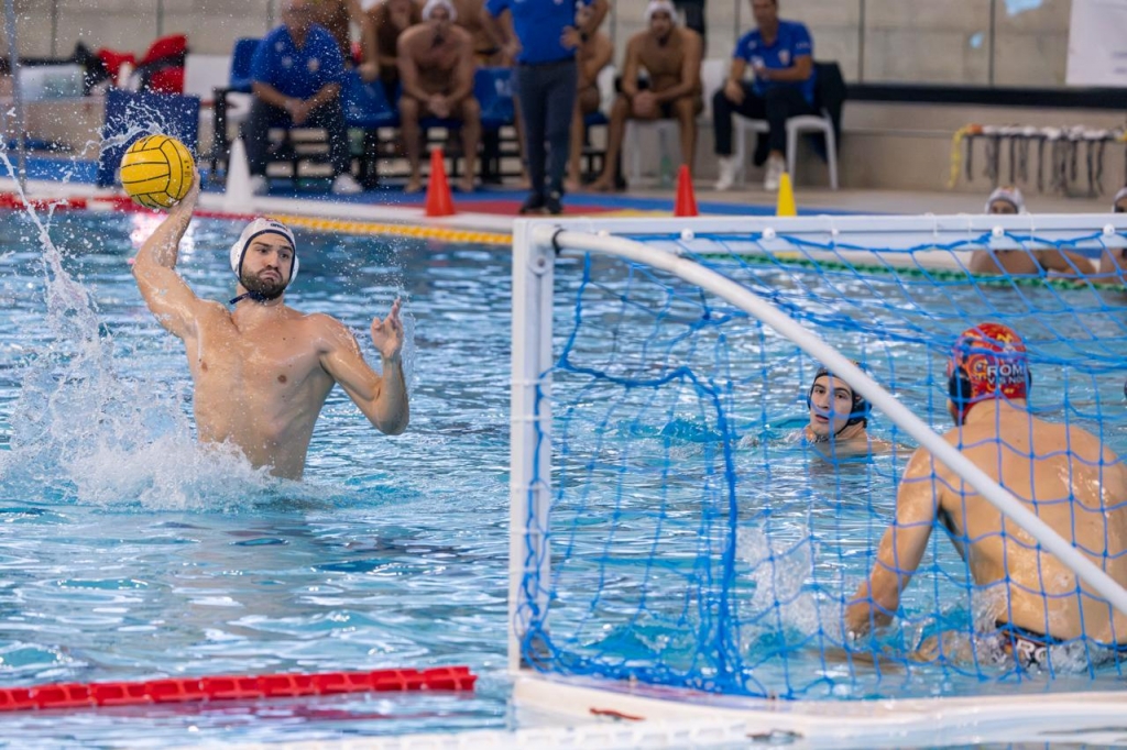 Pallanuoto, i migliori italiani della seconda giornata di A1. De Simone e Confuorto brillano nei successi di Brescia e Canottieri