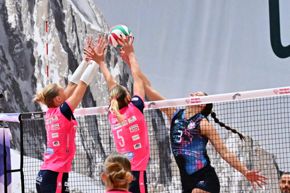 Scandicci apre il ciclo post Antropova con una sconfitta, Chieri esulta in rimonta in Serie A1