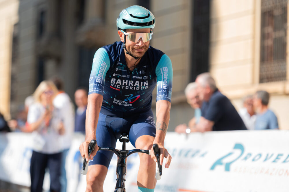 Damiano Caruso si ritira e saluta il ciclismo da pro’: il podio al Giro d’Italia, le vittorie e una carriera da uomo esemplare