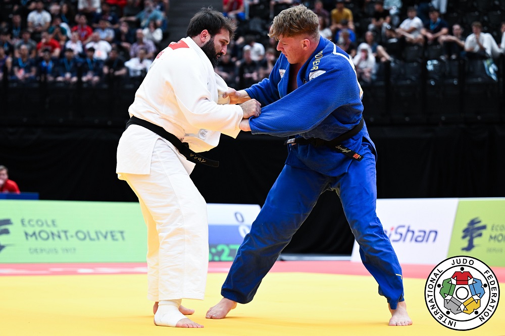 Judo, Inal Tasoev in evidenza nei +100 kg dei Mondiali: il russo a caccia dell’oro e tanto Azerbaijan nel Final Block