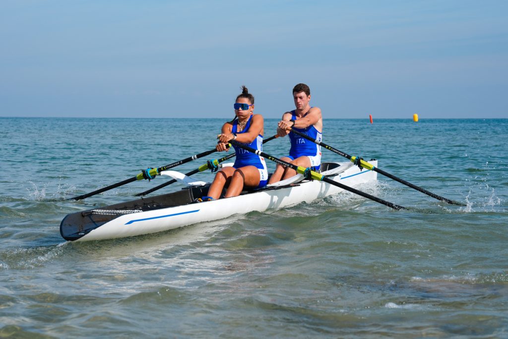Mondiali canottaggio beach sprint, il doppio azzurro Under 19 passa ai quarti di finale