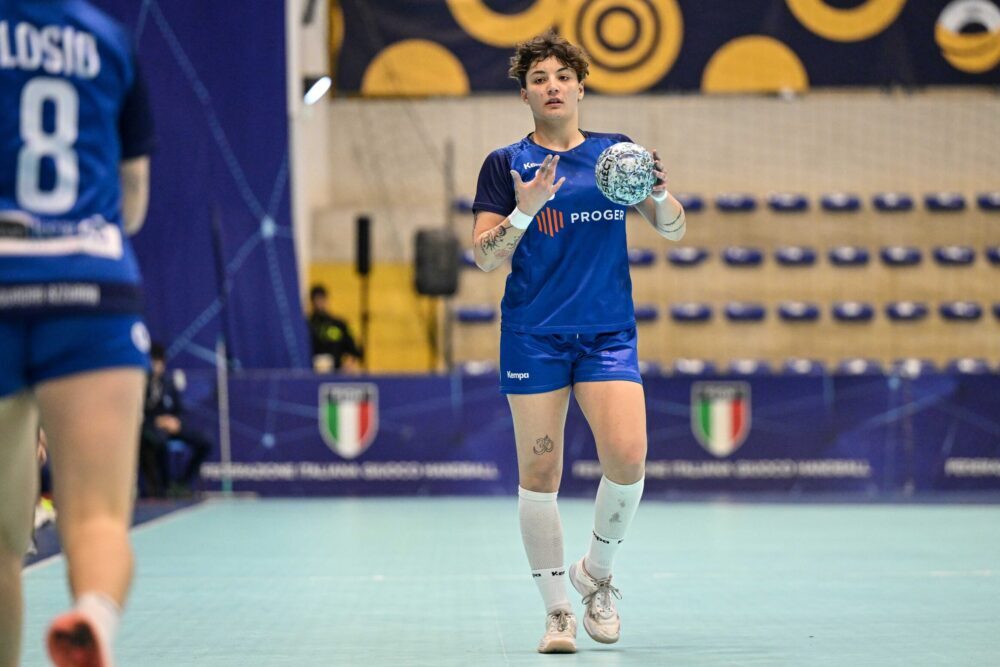 Pallamano femminile, l’Italia parte bene nelle qualificazioni ai Mondiali e vince con margine in Bulgaria