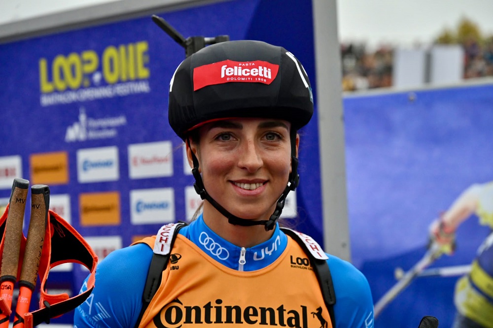 Lisa Vittozzi vince ancora all’OlympiaPark: battuta Julia Simon, bis dopo il successo del 2025