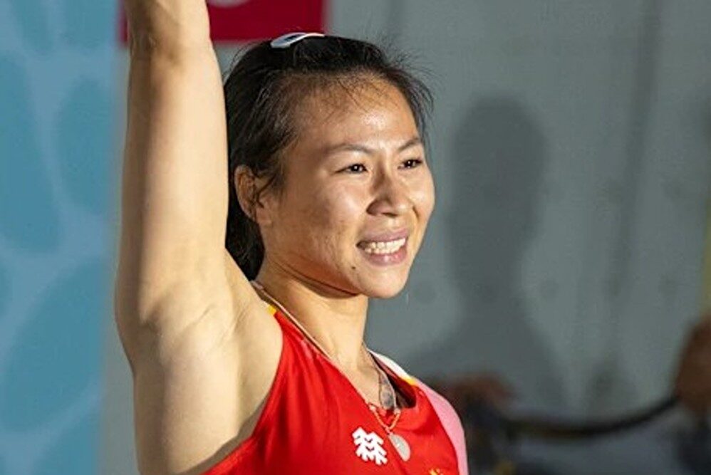 Arrampicata: Deng e Zhao fanno volare la Cina nella speed di Santiago del Cile
