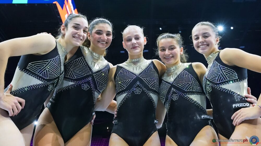 LIVE Ginnastica artistica, Mondiali 2026 in DIRETTA: Manila Esposito guida le Fate a caccia della finale
