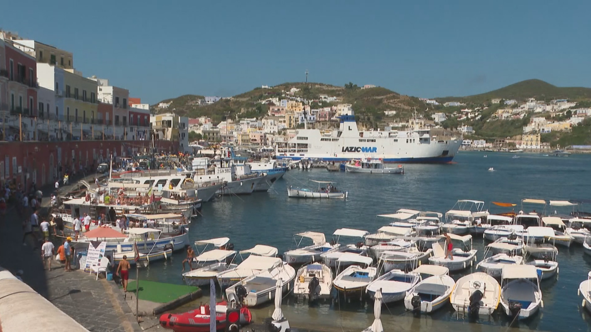 Subacquatica, Ponza e Ventotene raccontano il mare tra sport, archeologia e immagini