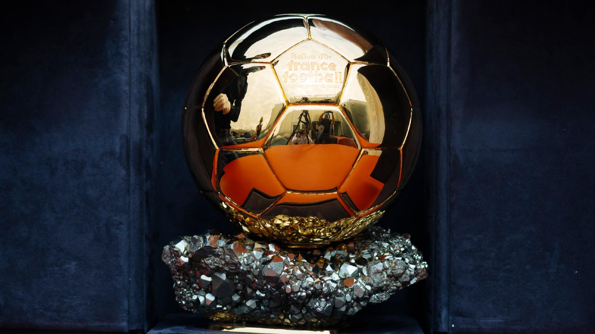 Pallone d'Oro, è lotta all'ultimo voto tra Yamal, Messi e Mbappé