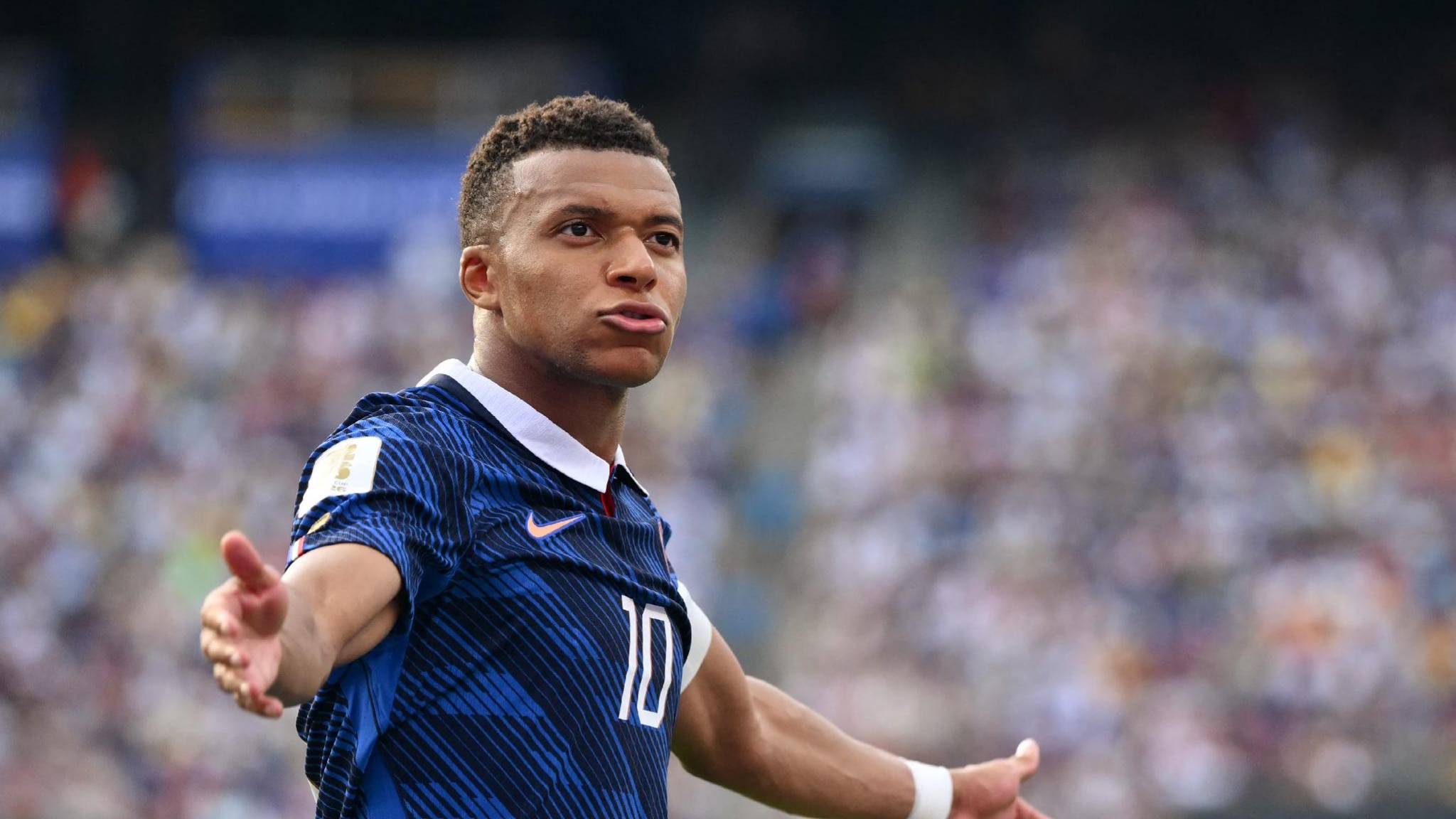 "Offese a Mao", Mbappé perde alcuni sponsor cinesi. Le scuse del campione: "Parole inappropriate"