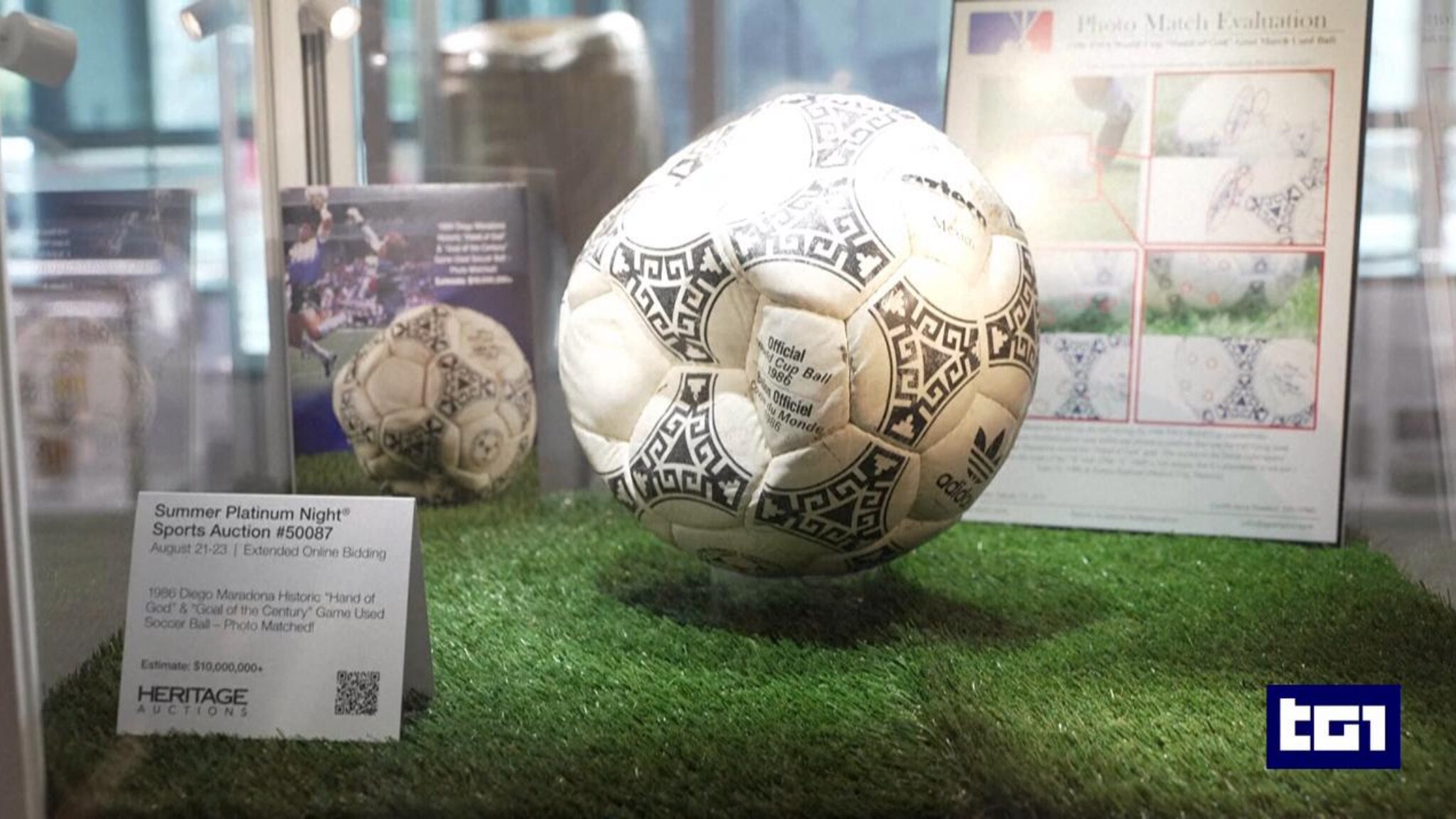 Asta record per il pallone della "Mano de Dios": cifre da capogiro per Diego