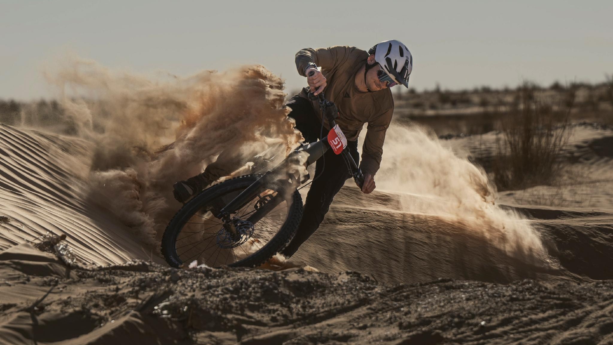 Il Tembaine Desert Rally 2026 minuto per minuto: la gara di ebike in Tunisia in tempo reale