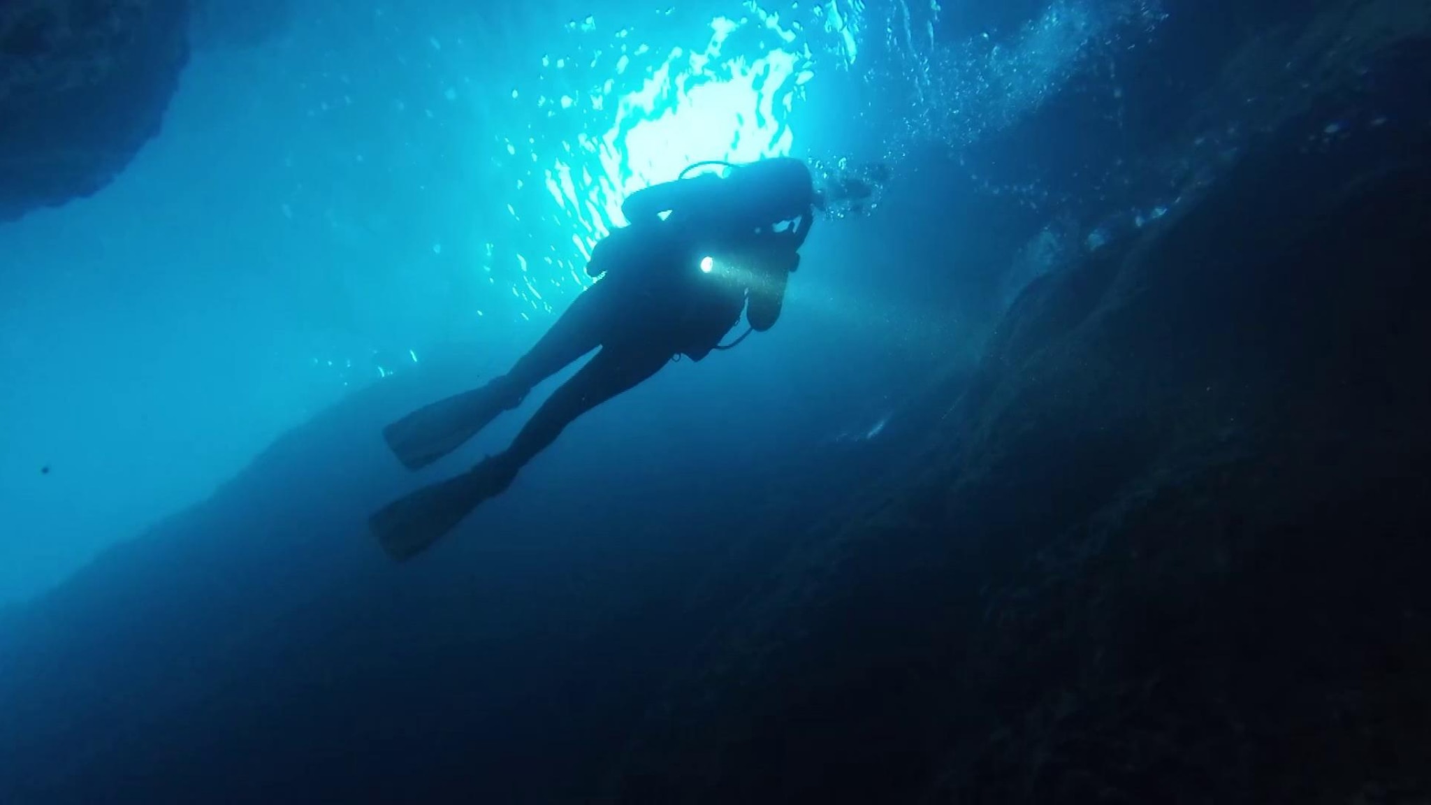 Ponza e Ventotene, il mare che racconta: sport, emozioni e storia sotto e sopra la superficie