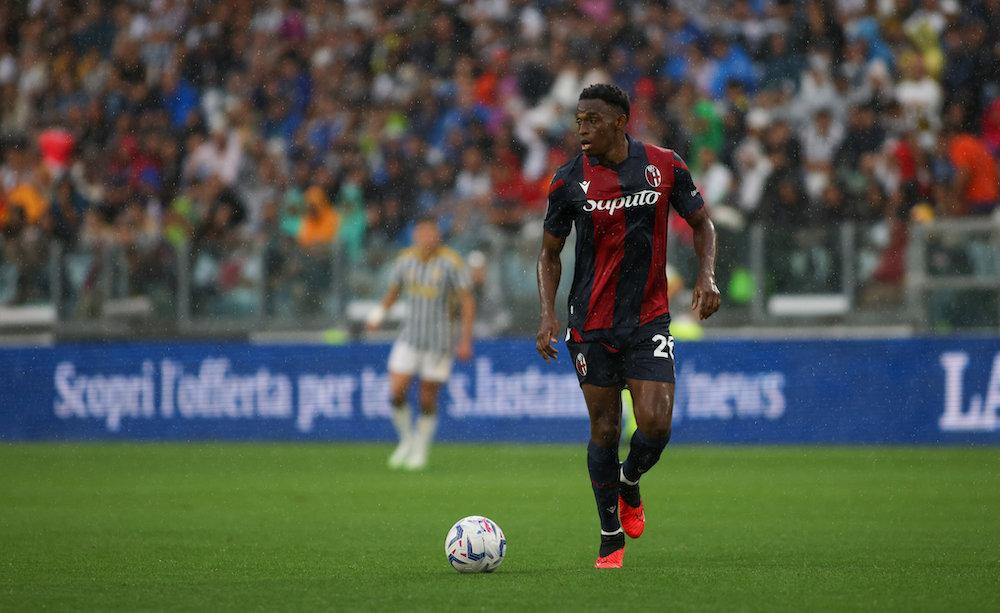 Calciomercato Juventus, ufficiale l’arrivo di Jhon Lucumi dal Bologna: cifre, bonus e dettagli del contratto