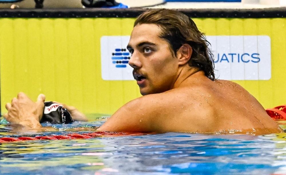 Europei nuoto, Ceccon rischia di non gareggiare per il costume: cosa è successo