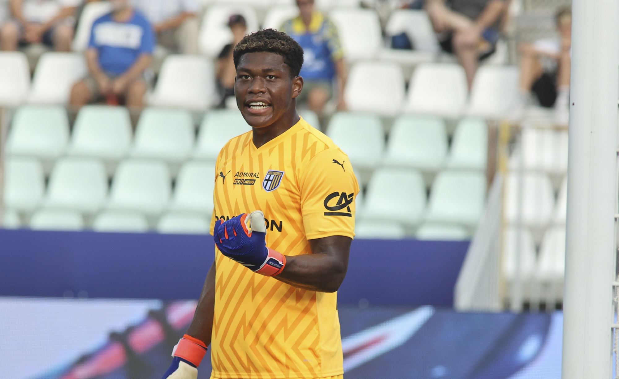 Calciomercato Juventus: salta Suzuki-PSG, ribaltone Dibu Martinez