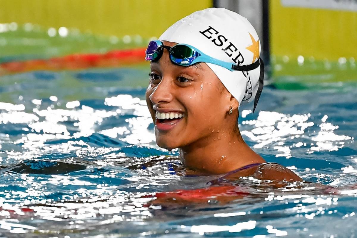 L’Italia ha la nuova regina del nuoto: oro e record del mondo nei 50 dorso