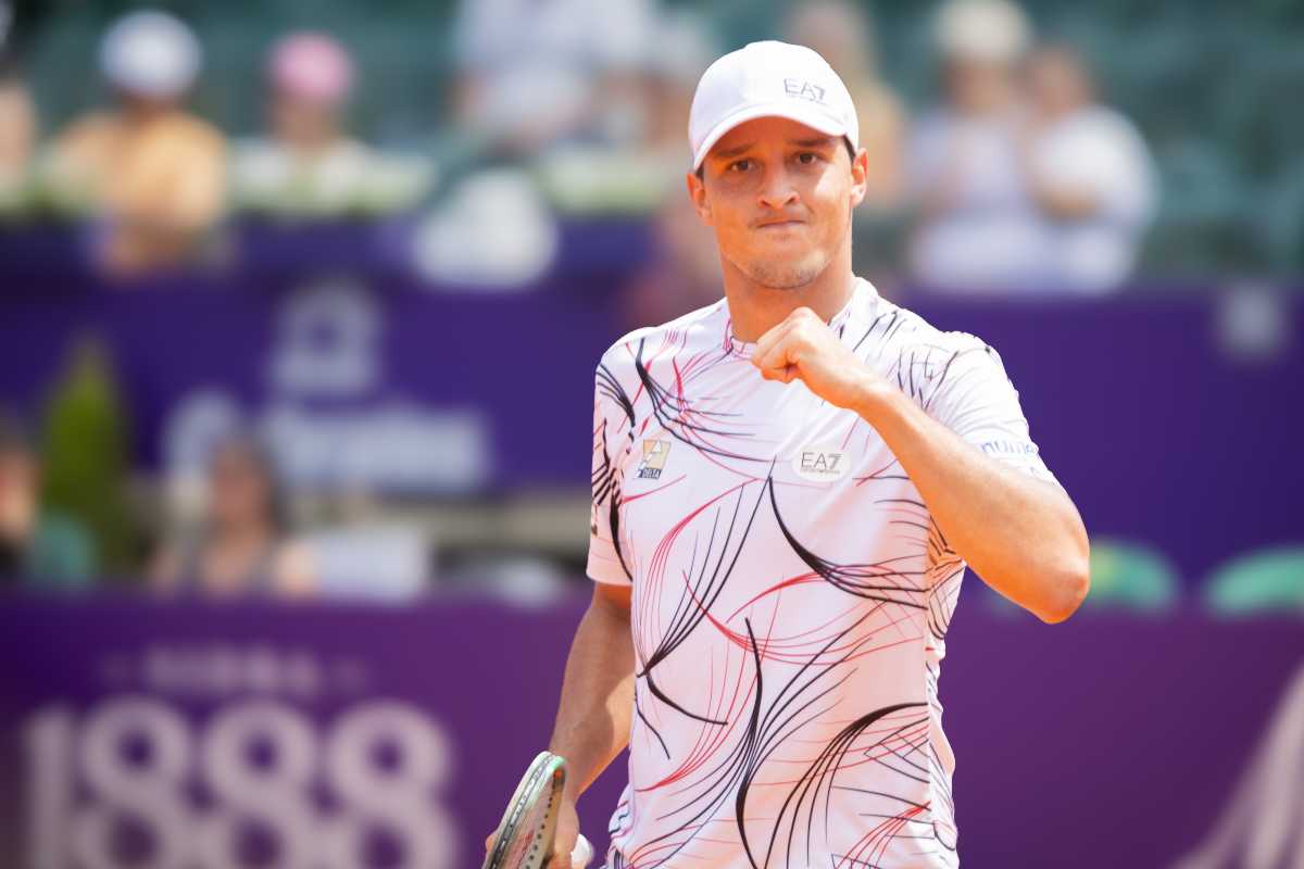 US Open, Darderi vola agli ottavi: ora c’è Zverev, fuori Fritz dopo una rimonta clamorosa