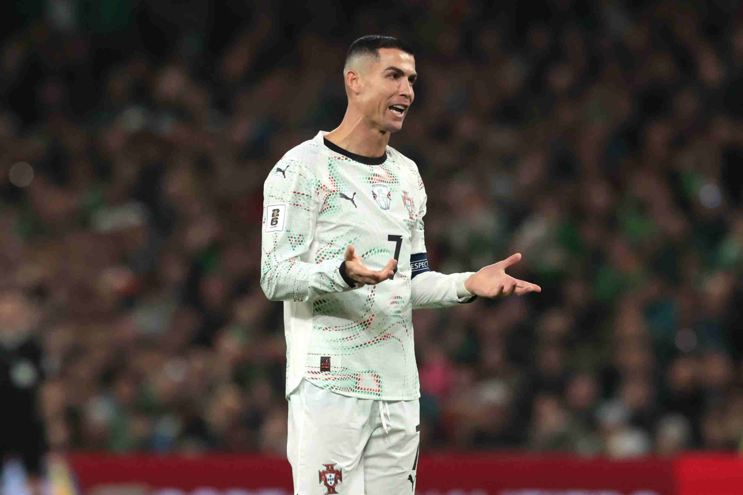 Caso Ronaldo, panchina contro la Norvegia e niente allenamento: cosa sta succedendo