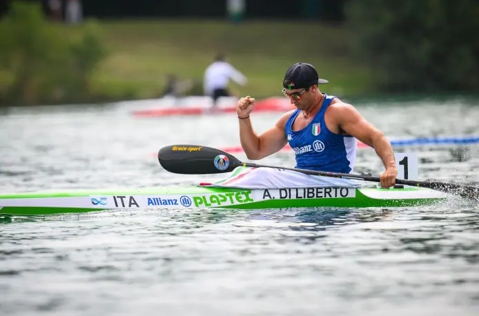 Mondiali canoa velocità 2026, Italia perfetta nelle batterie: sei barche su sei in semifinale