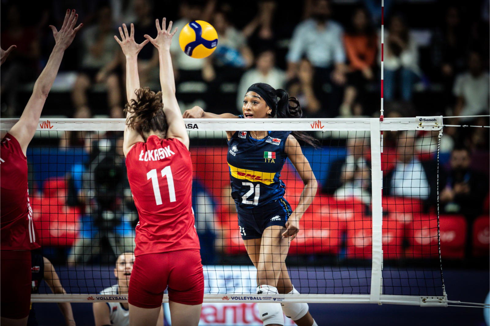 Italia volley, tegola Omoruyi: grave infortunio al ginocchio e forfait agli Europei