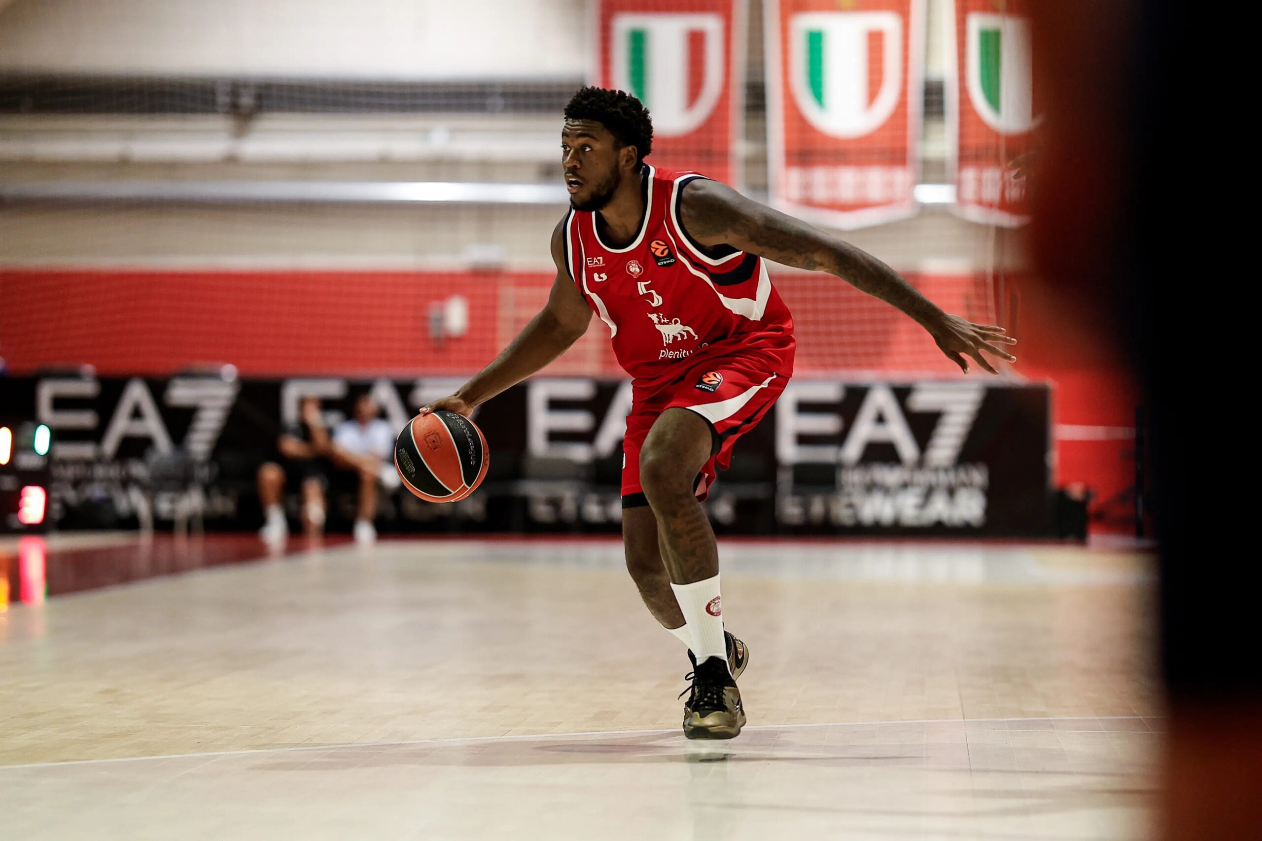 Supercoppa basket 2026, Milano batte Venezia all’overtime e conquista il primo trofeo stagionale